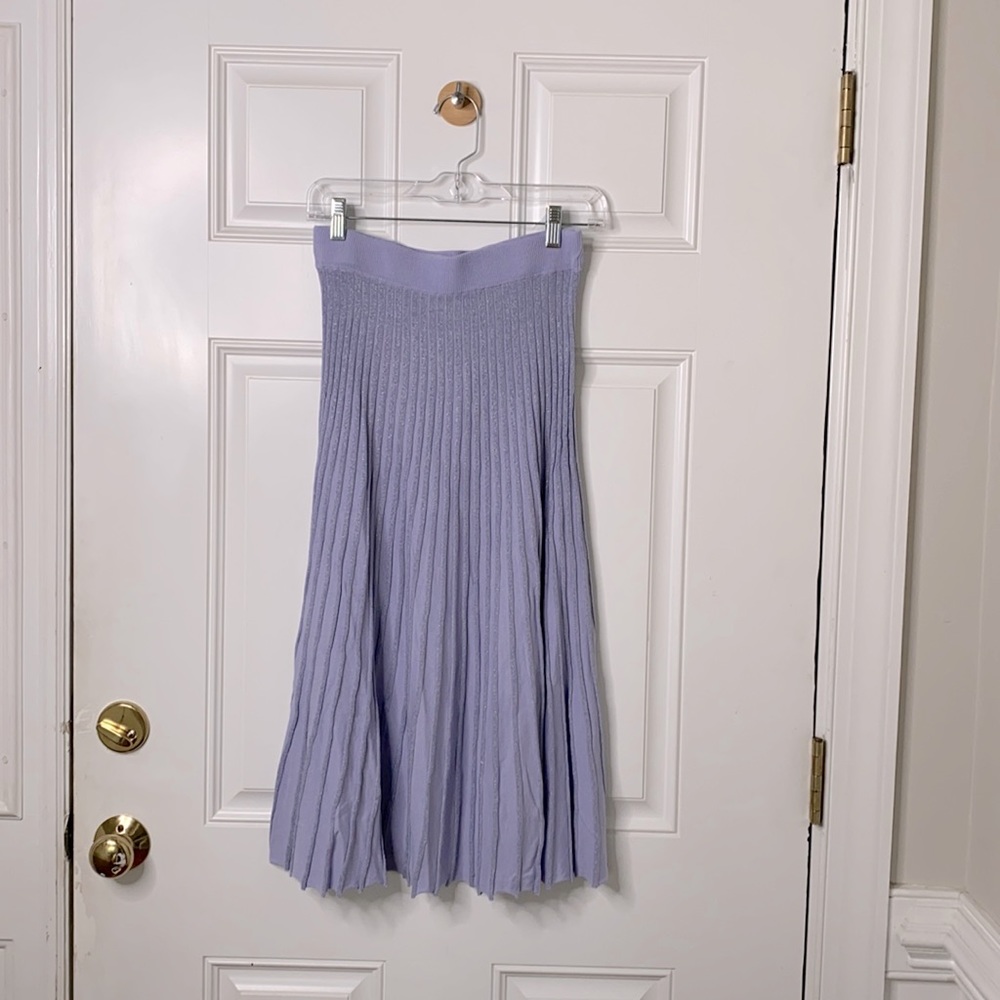 525 Pleat  Midi Skirt in Ice Blue Lavender NWT S - Picture 2 of 6